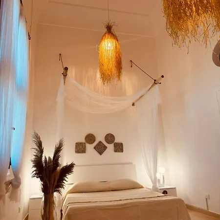 Nocleg ze śniadaniem Borgo Rosalia *