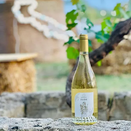 Nocleg ze śniadaniem Borgo Rosalia *