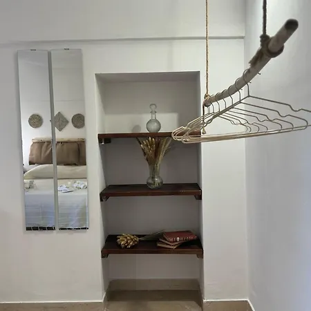 Nocleg ze śniadaniem Borgo Rosalia *