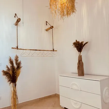 Borgo Rosalia Bed & Breakfast *
