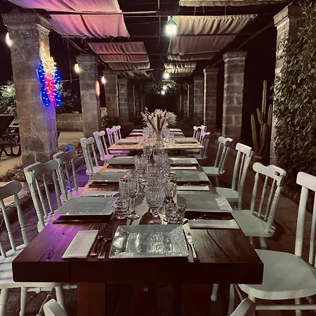 Borgo Rosalia Oda ve Kahvaltı *