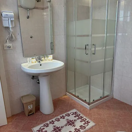 Borgo Rosalia فندق مبيت وإفطار